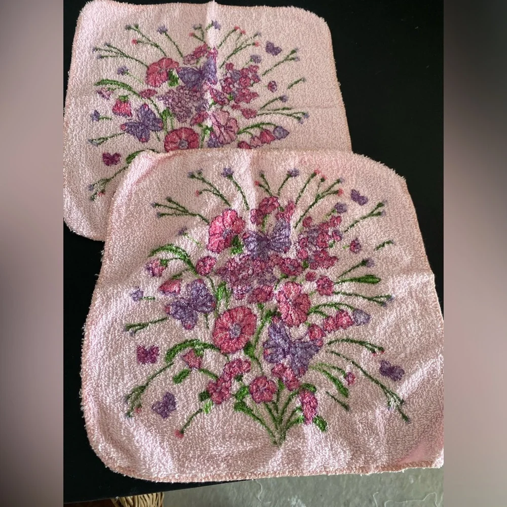 Vintage pastel Dundee Washcloths 100% cotton, Made In USA 2 Piece